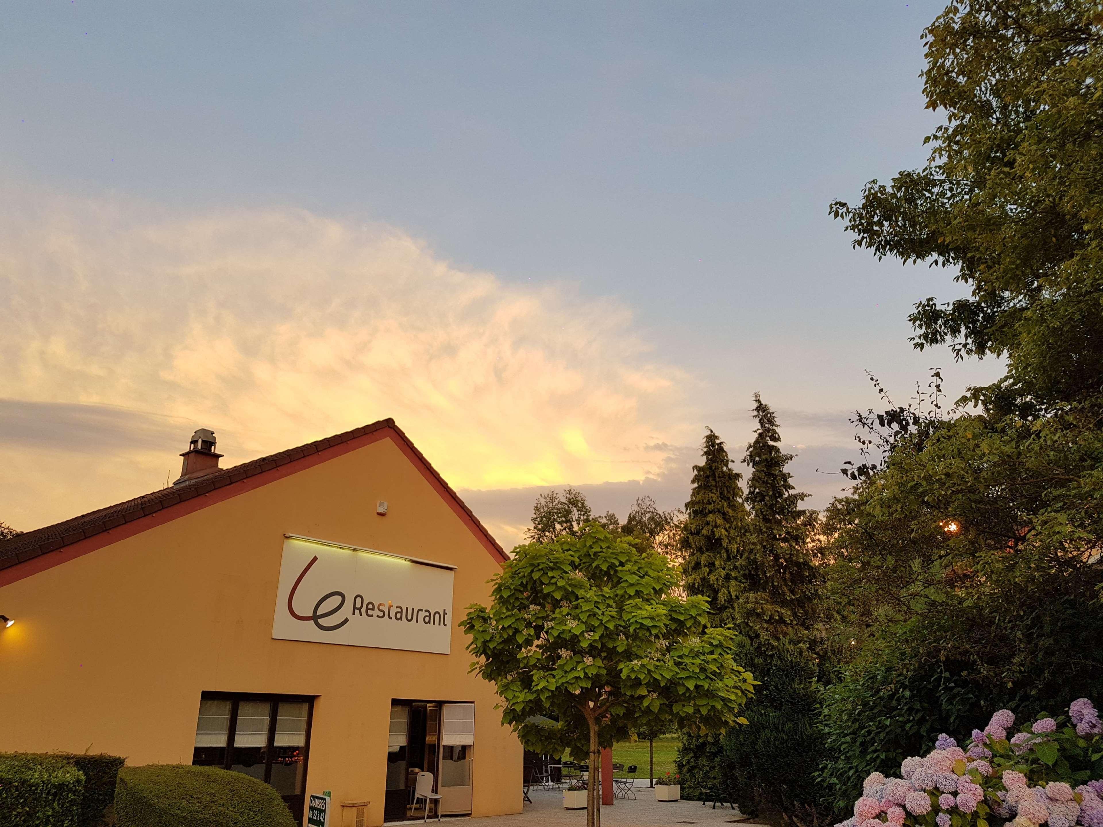 Campanile Maubeuge Ξενοδοχείο Εξωτερικό φωτογραφία